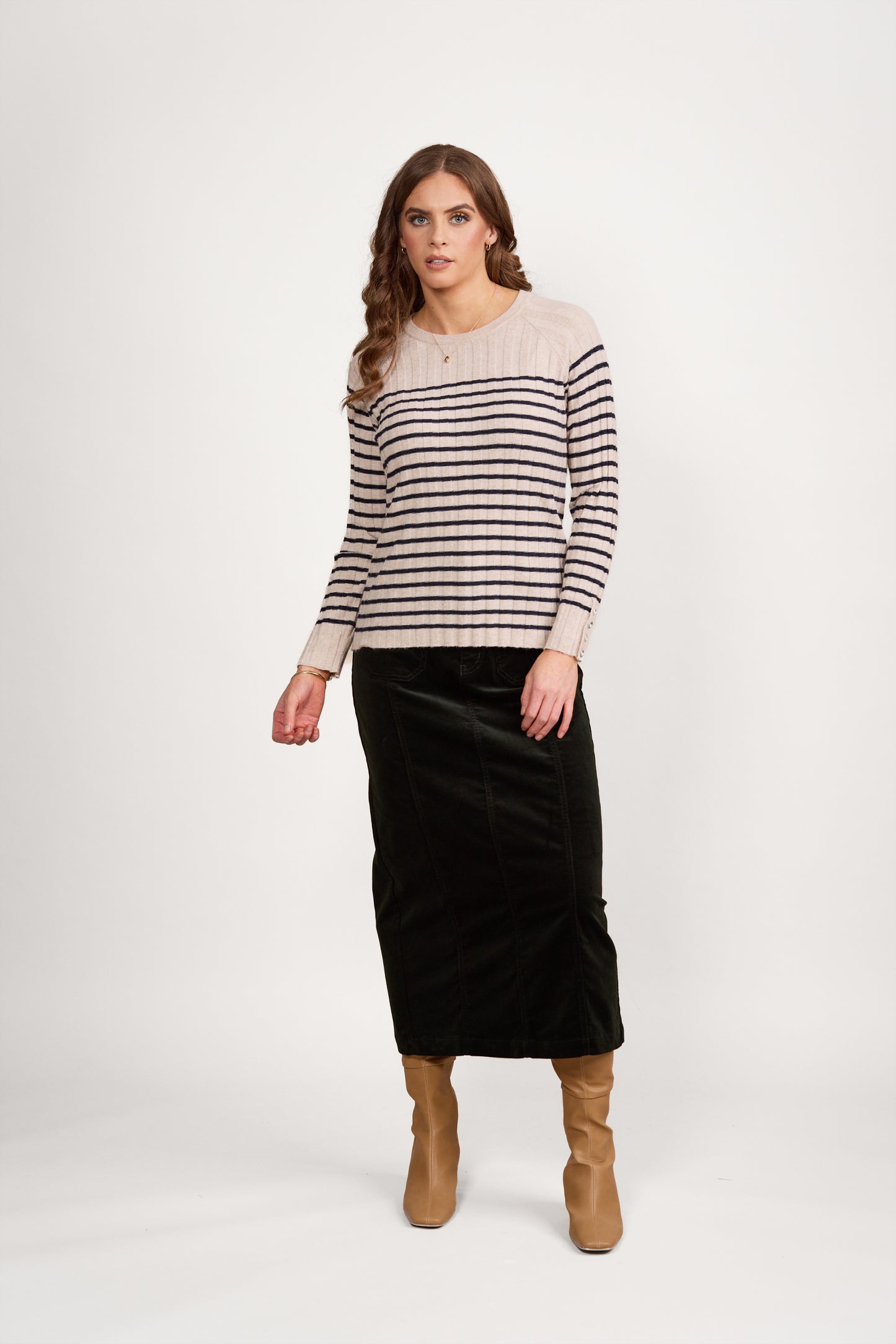 Vassalli - Round Neck Ribbed Knit Jumper | Oalmeal 1071