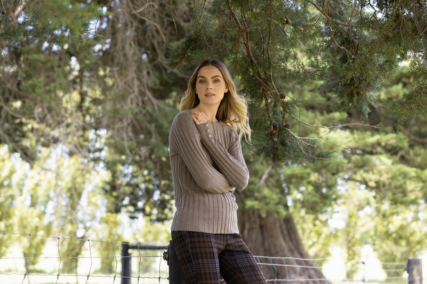 Vassalli - Round Neck Knit Jumper | Twig 1071