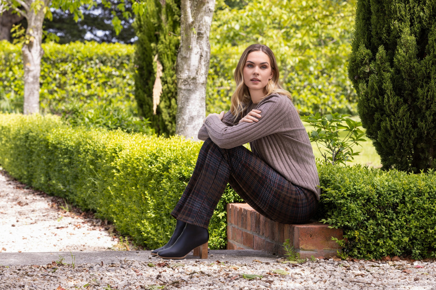 Vassalli - Round Neck Knit Jumper | Twig 1071