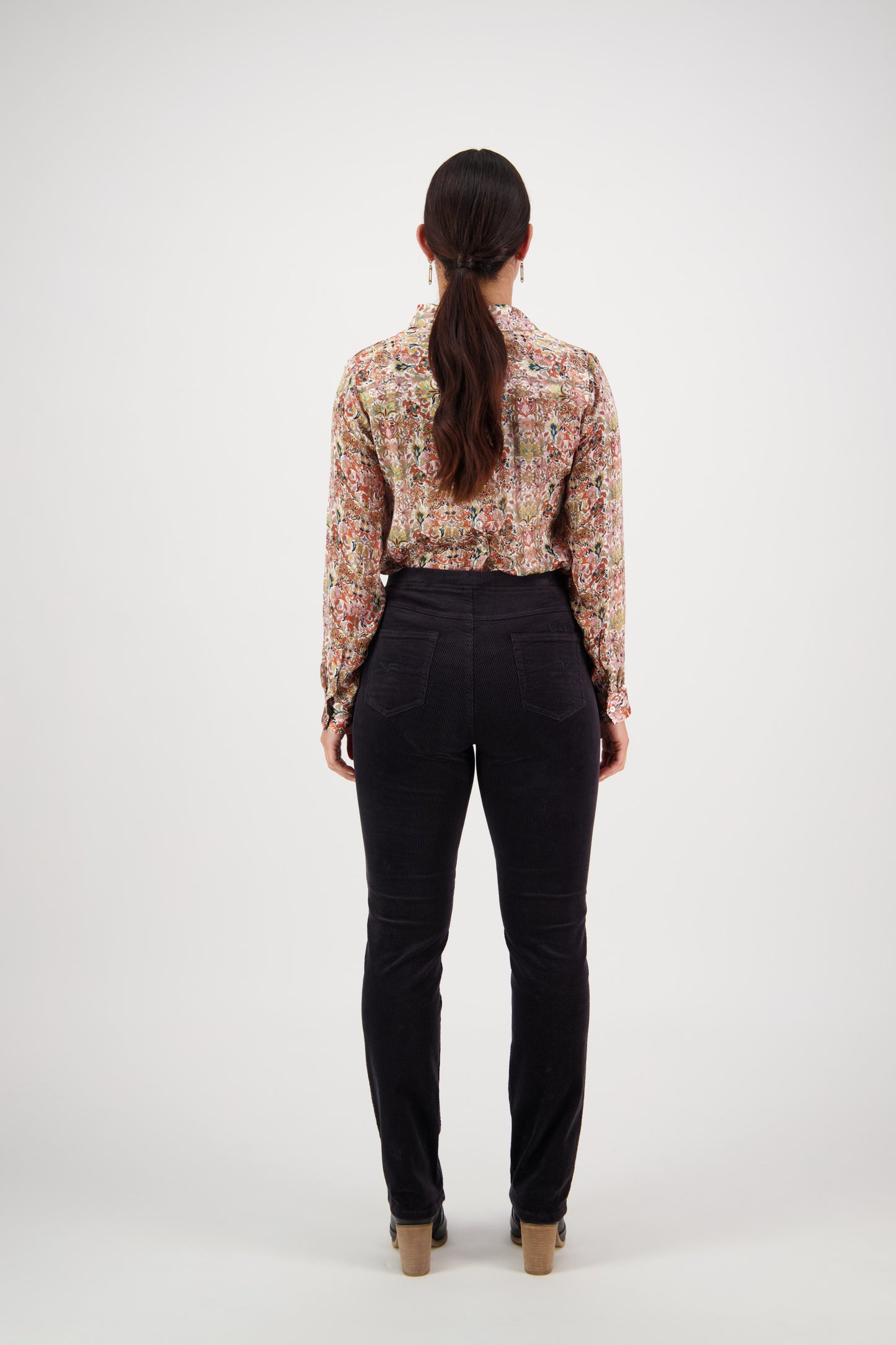 Vassalli - Slim Leg Full Length Widewale Cord Pull On Pewter | 234MW