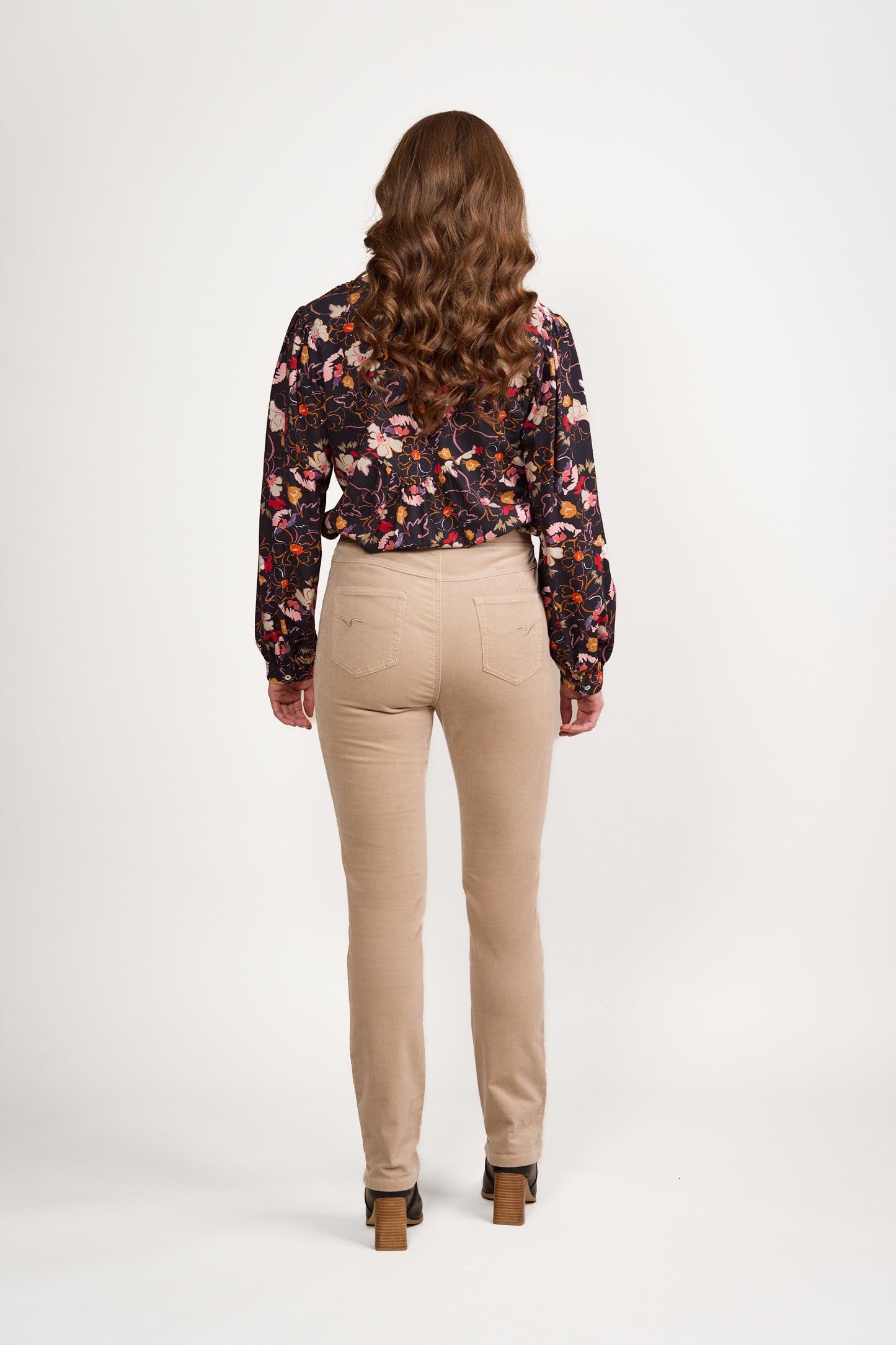 Vassalli - Slim Leg F/L Cord Pull On | 234M