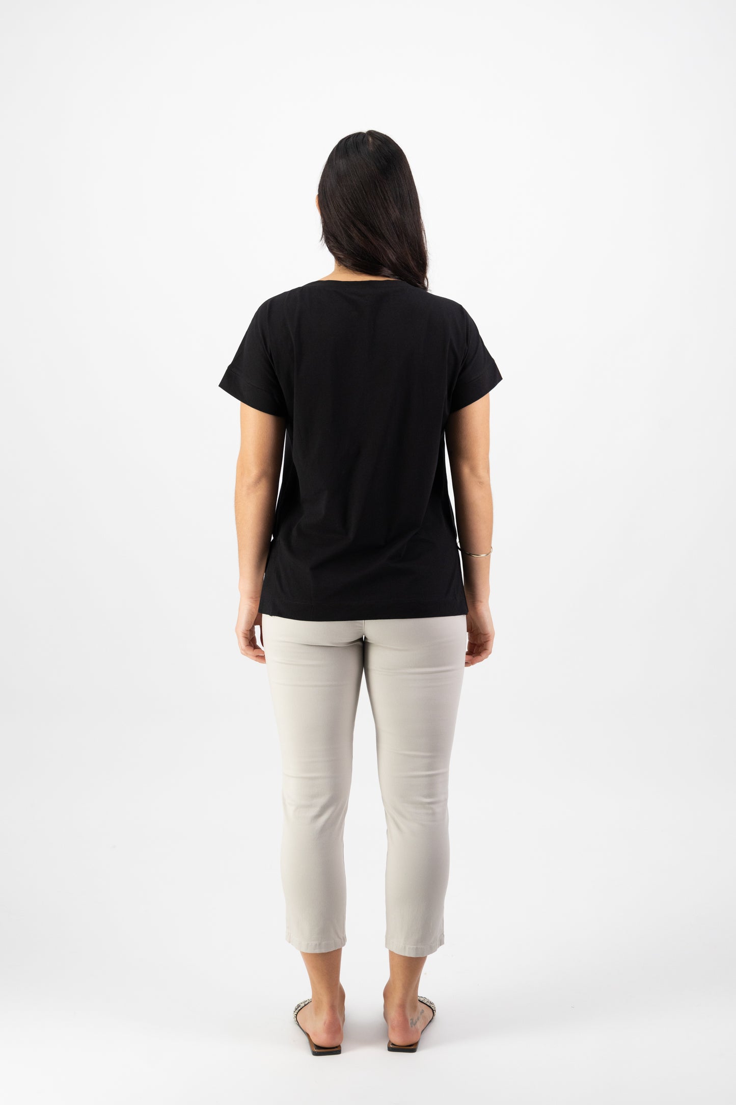 Vassalli - Drop Sleeve Top with Stepped Hem - Black | V4363