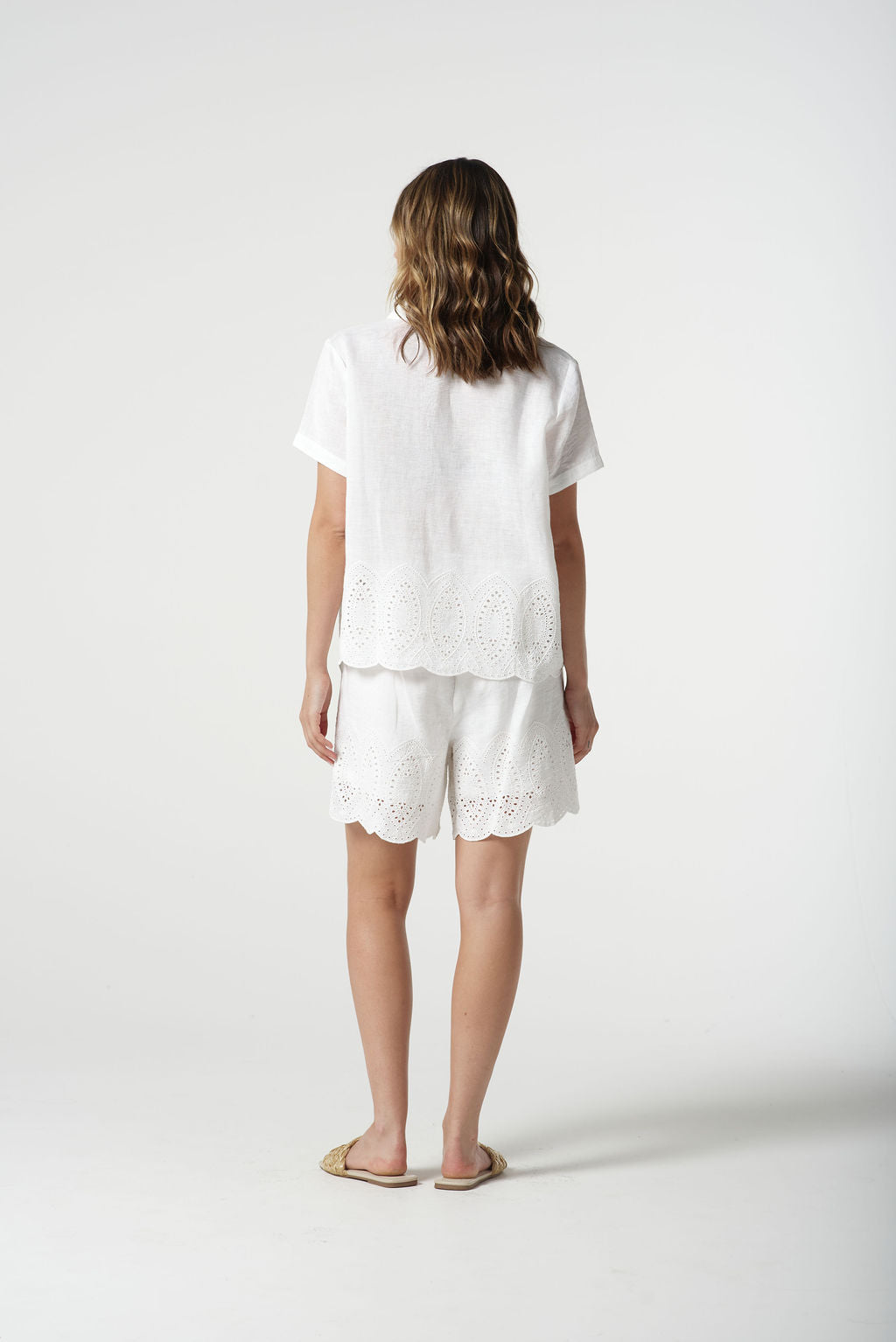 Goondiwindi Cotton - Oversized Embroidered Hemline 4452
