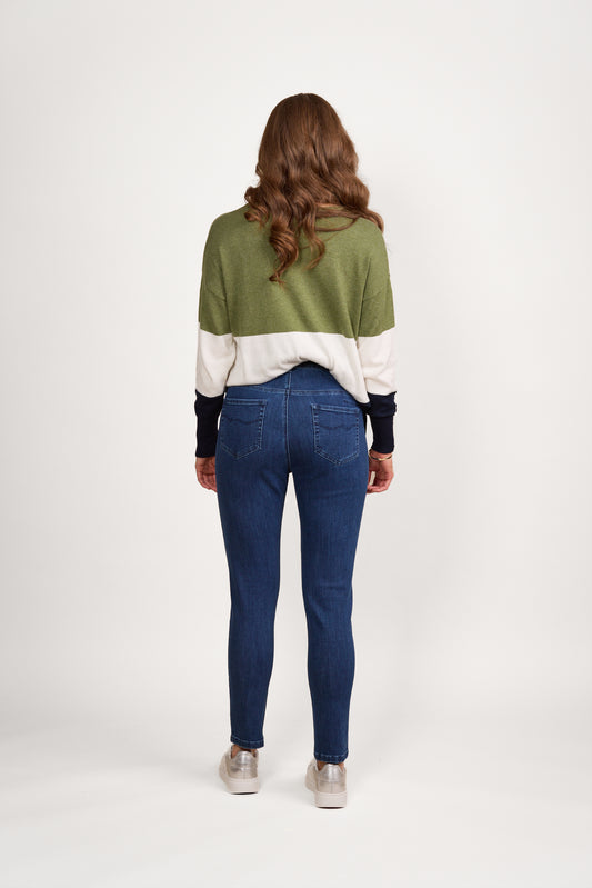 Vassalli - Ankle Grazer Skinny Leg Jean | Blue Denim 5009