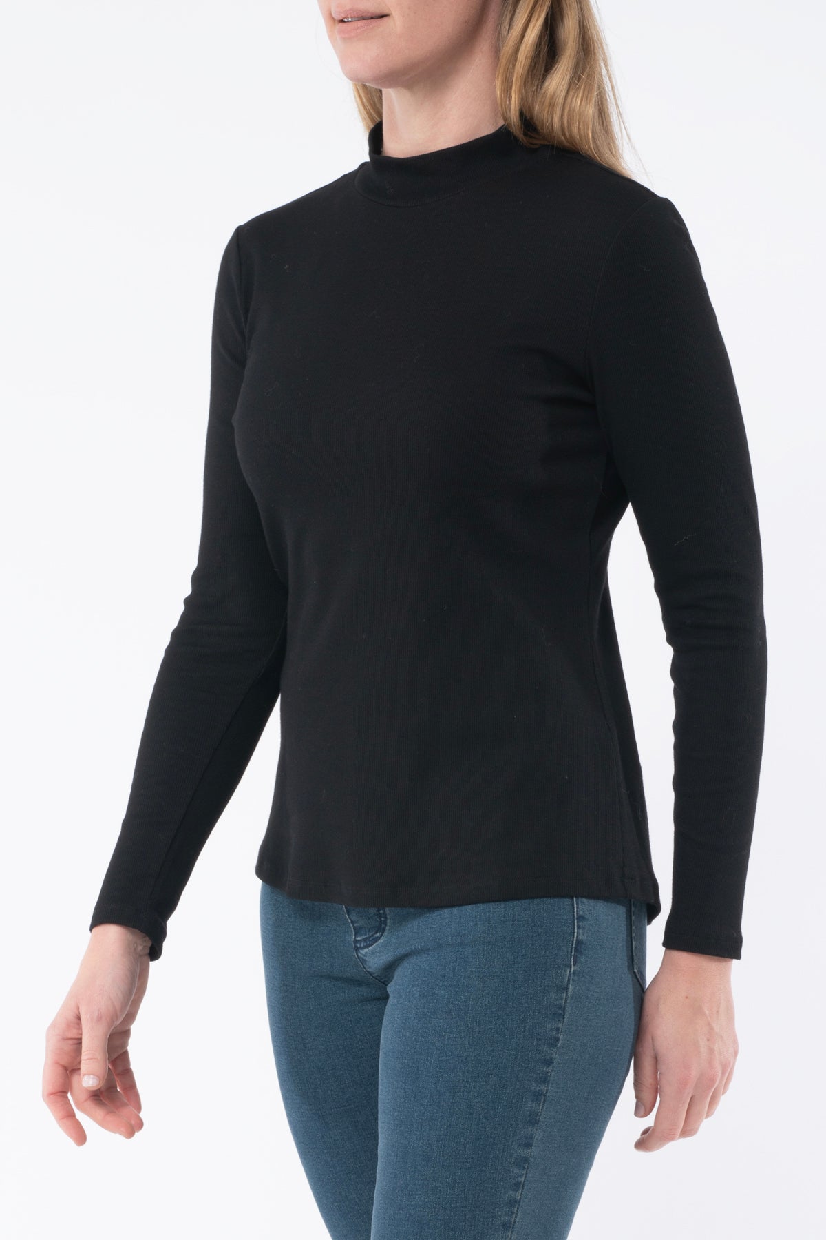 Jump - Rib Mock Neck L/S Tee Black | J2024A