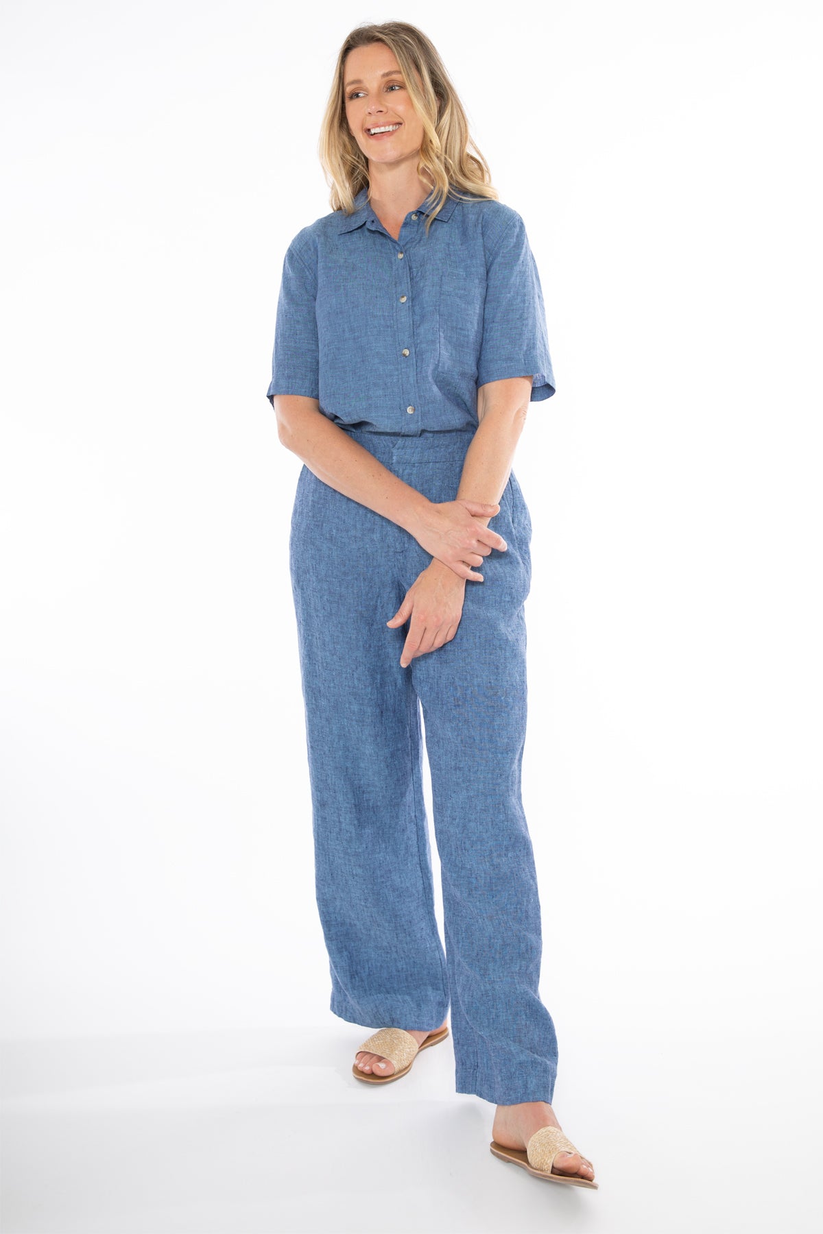 Jump - Fly Front Linen Pant Chambray | J7078A