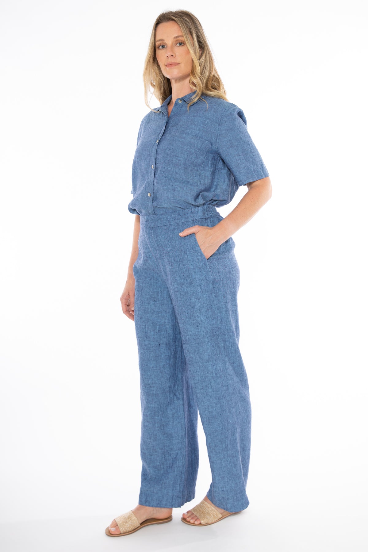 Jump - Fly Front Linen Pant Chambray | J7078A