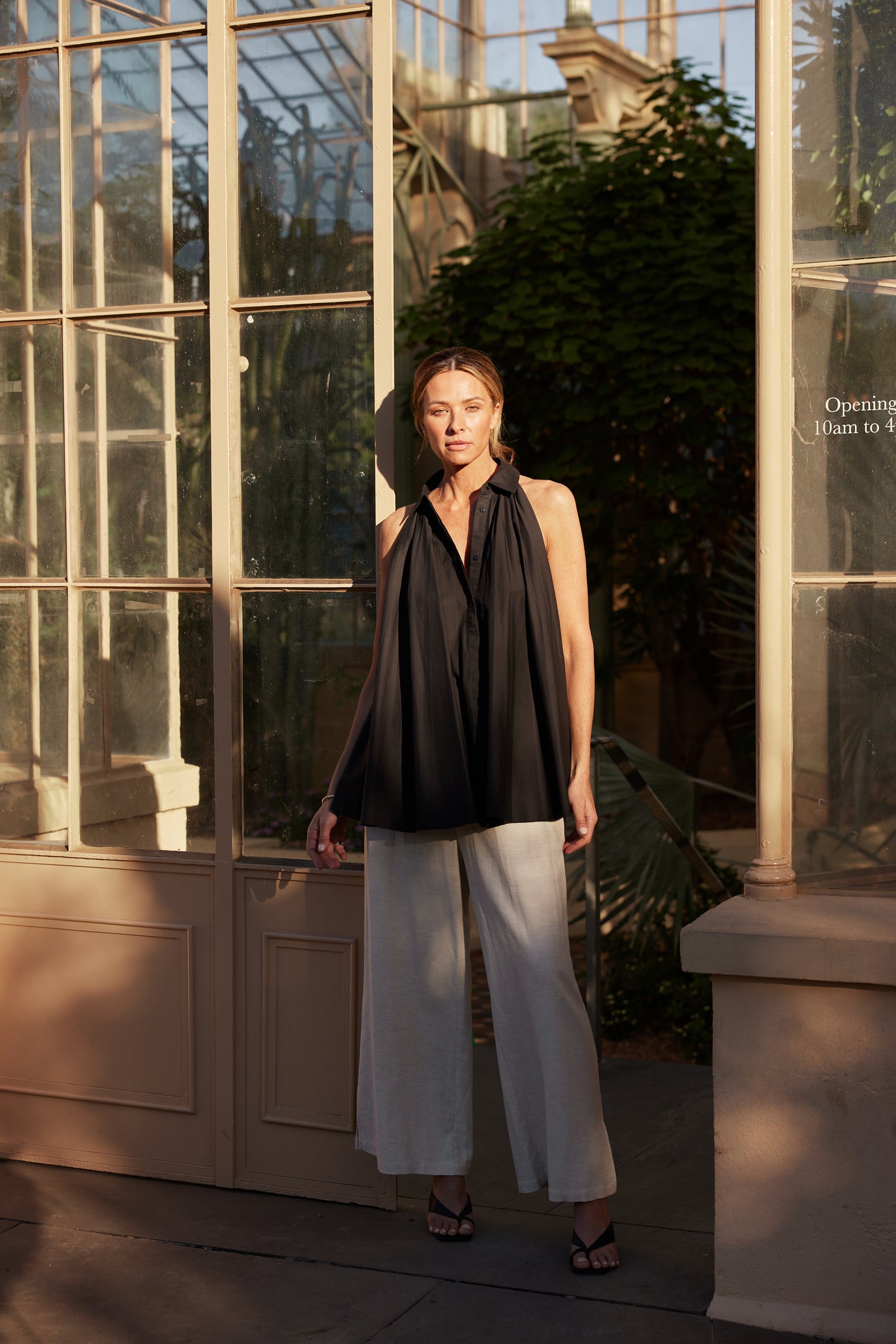 Brave + True - Totem Top Black | BT7117-1
