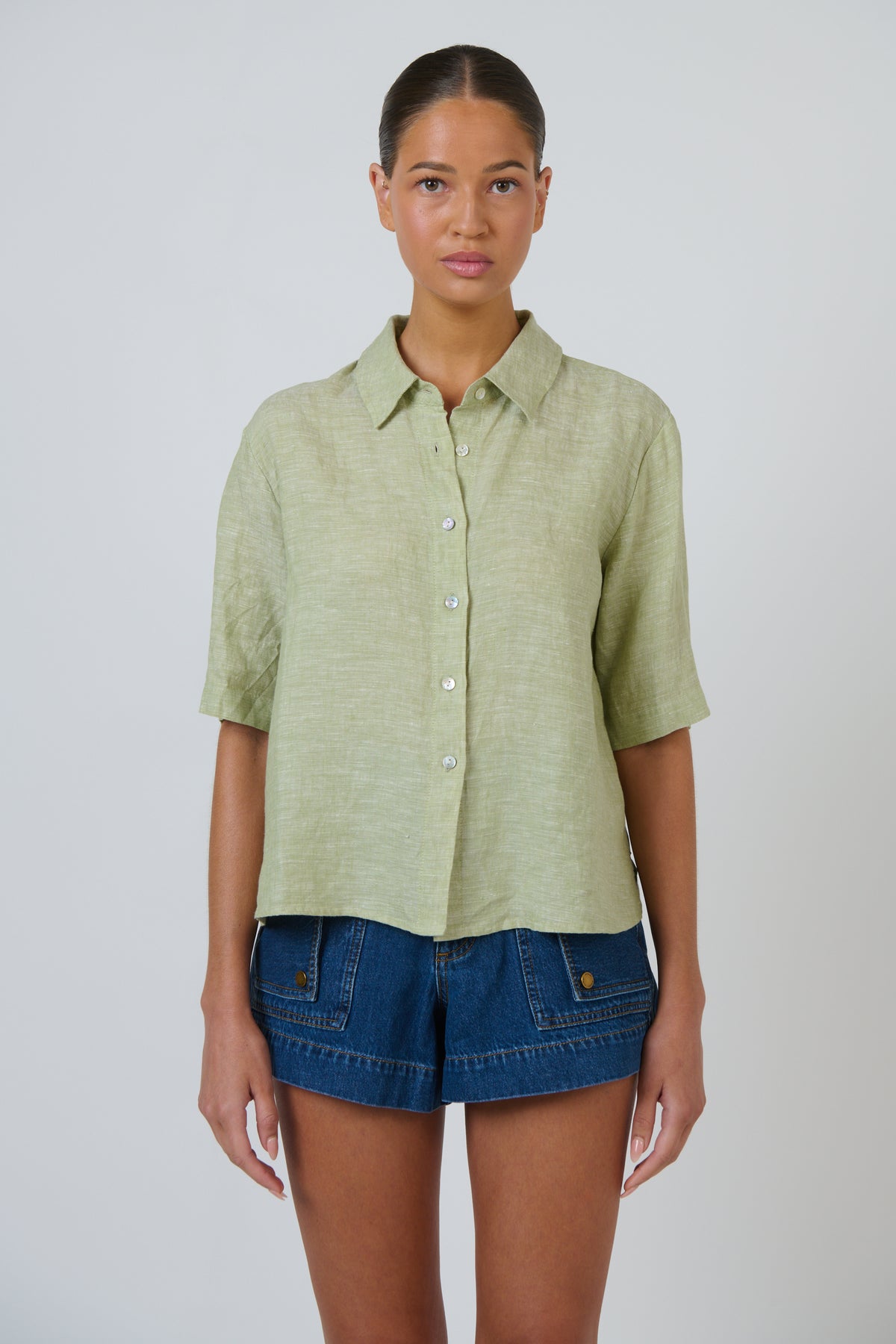 Enveloppe - Linen Short Sleeve Shirt | ENVC-165-KIWI