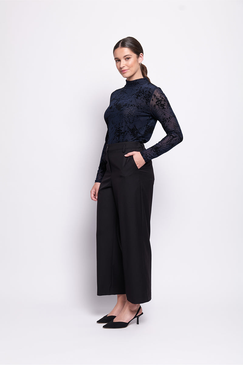 Foil - International Velvet Top | FO7761