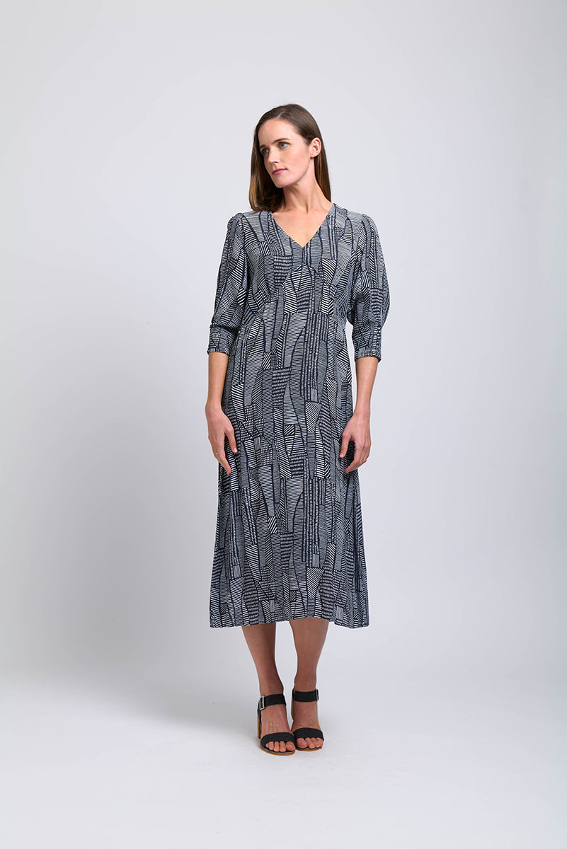 Foil - Wonderland Dress Bamboozle | FO7926