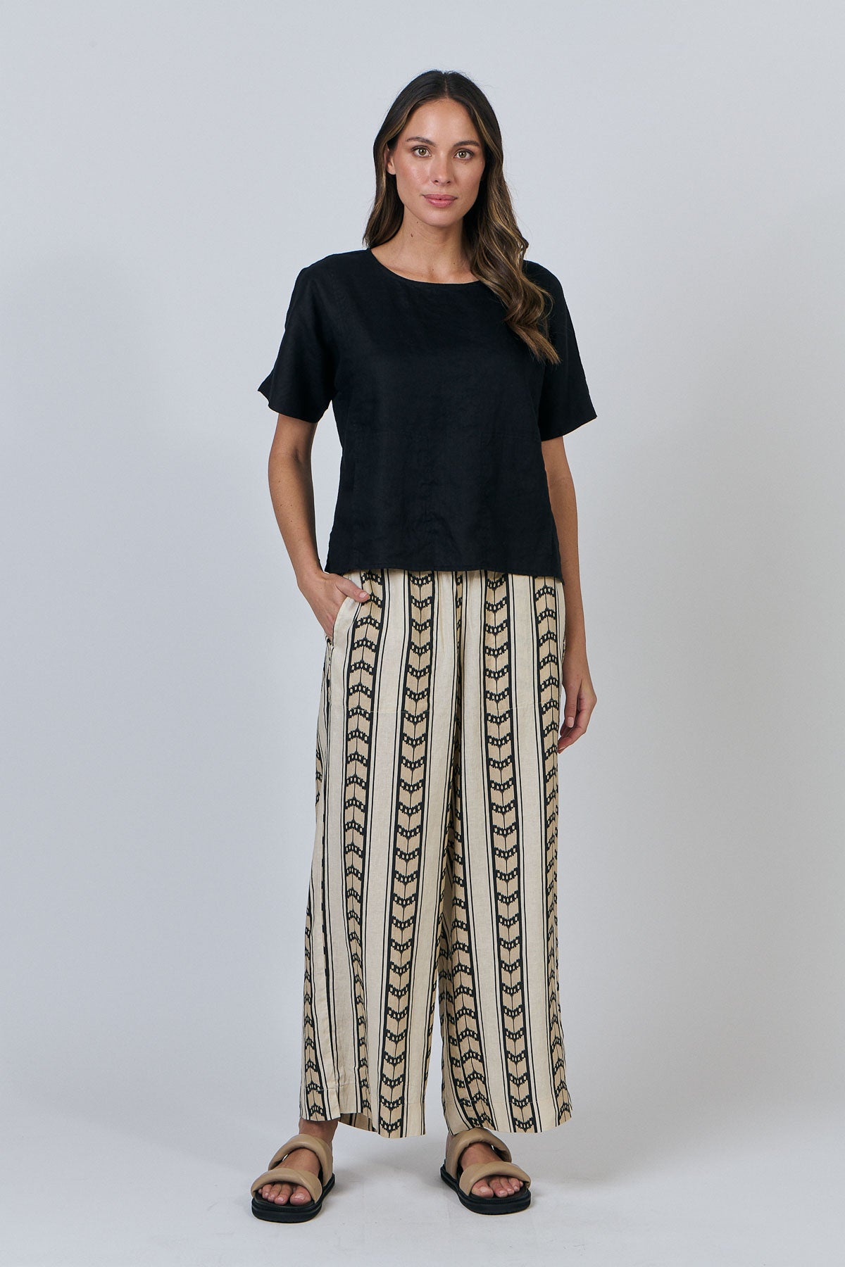 Naturals - Linen Minimalist Blouse GA587