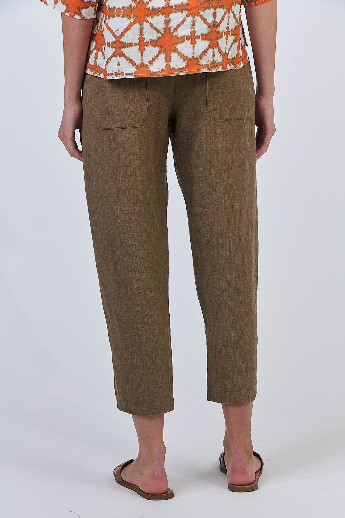 Naturals – Linen Cropped Straight-Leg Pants / Tobacco GA619