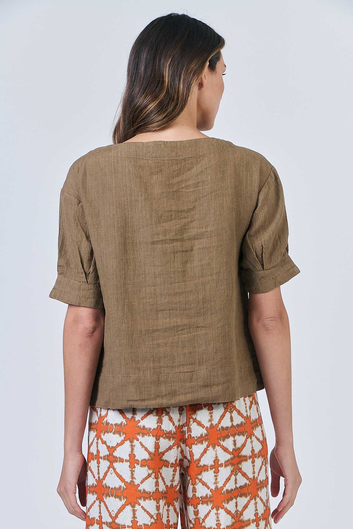 Naturals – Linen Boat Neck Boxy Top / Tobacco GA623