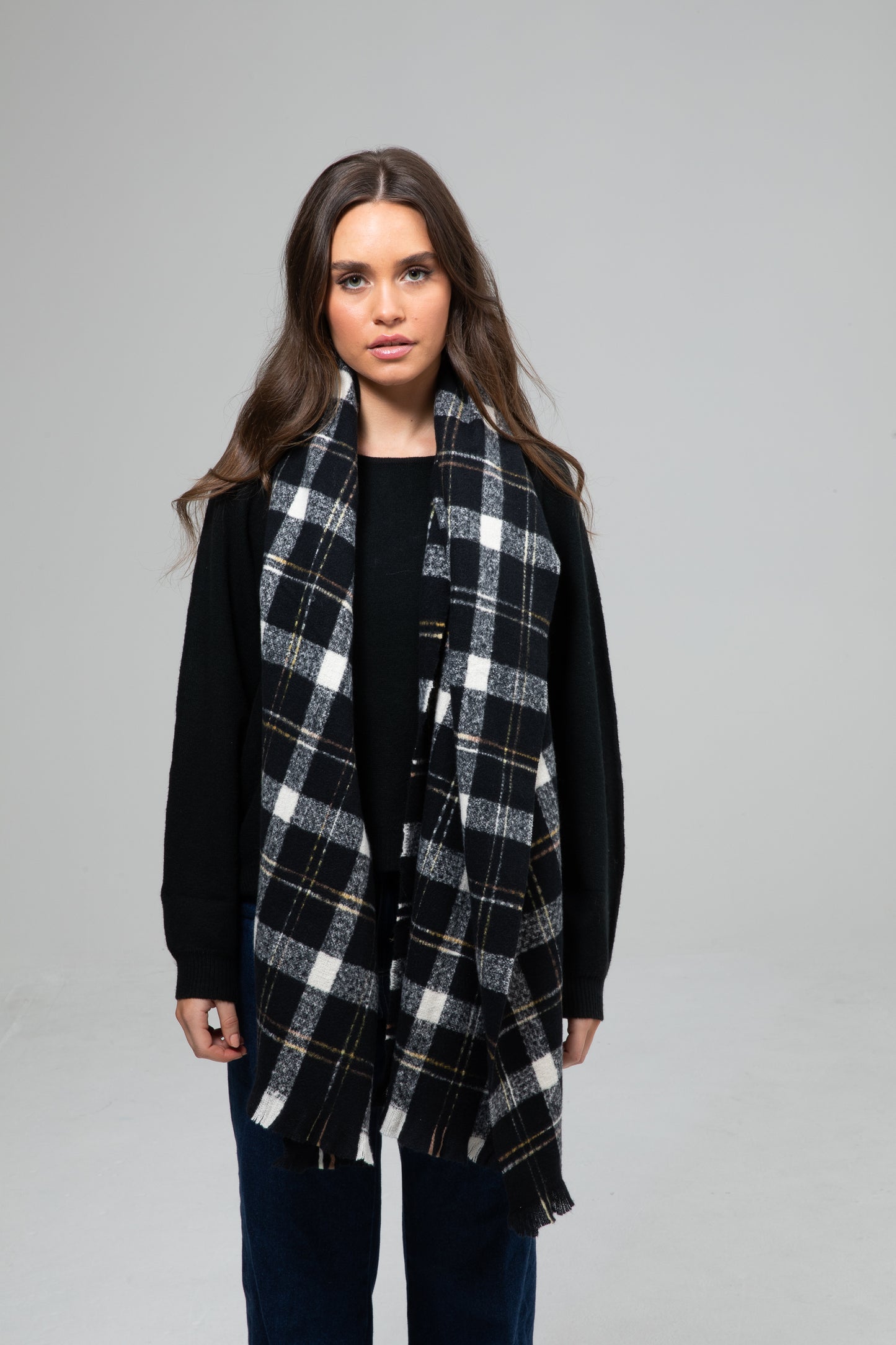 Holiday - Josie Scarf | Black HA25020