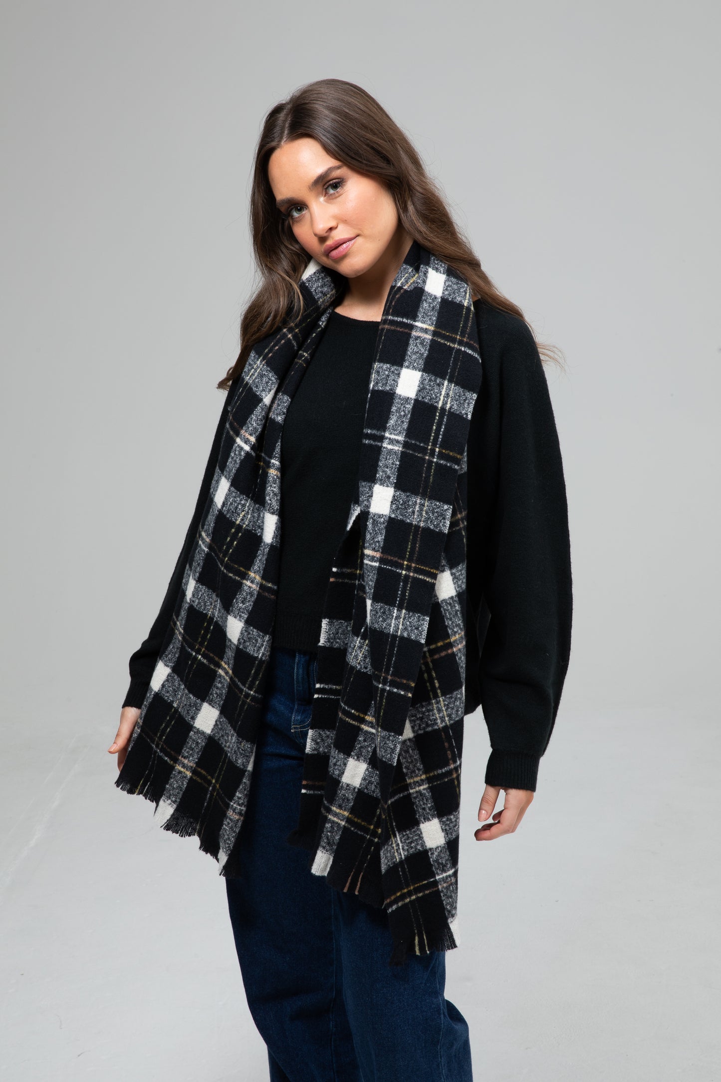 Holiday - Josie Scarf | Black HA25020