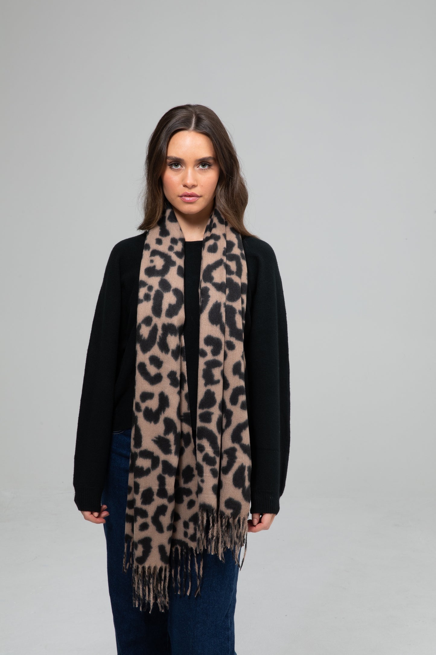 Holiday - Isabelle Scarf | Taupe HA25095