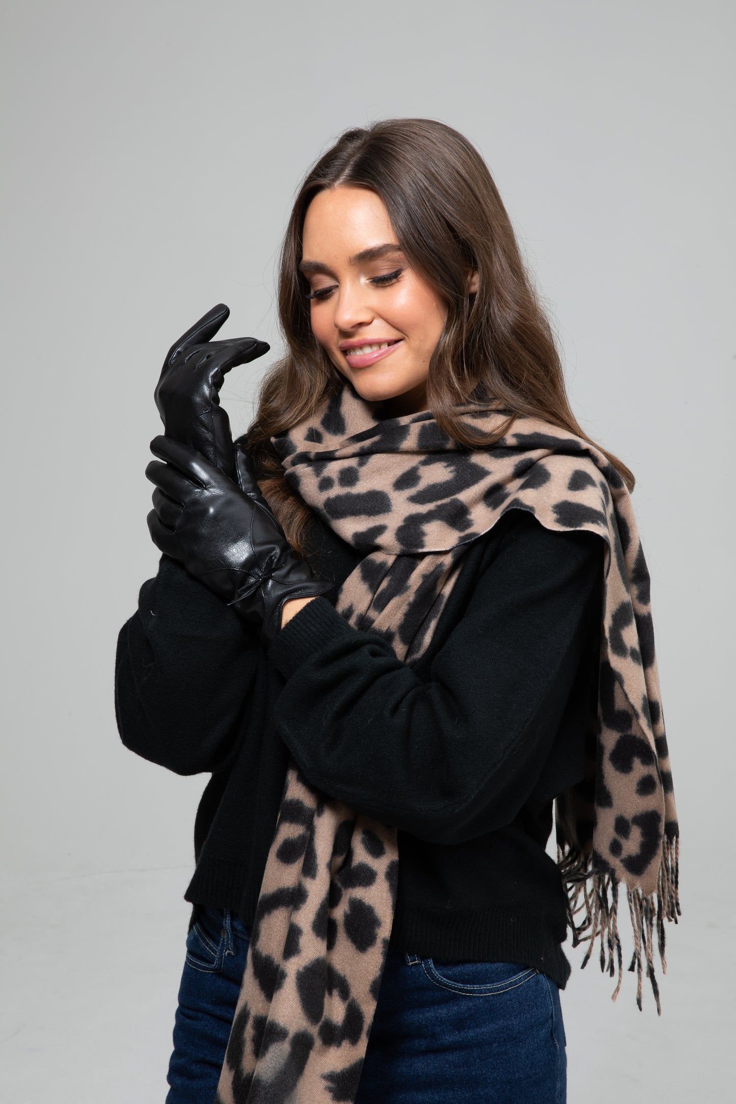 Holiday - Isabelle Scarf | Taupe HA25095