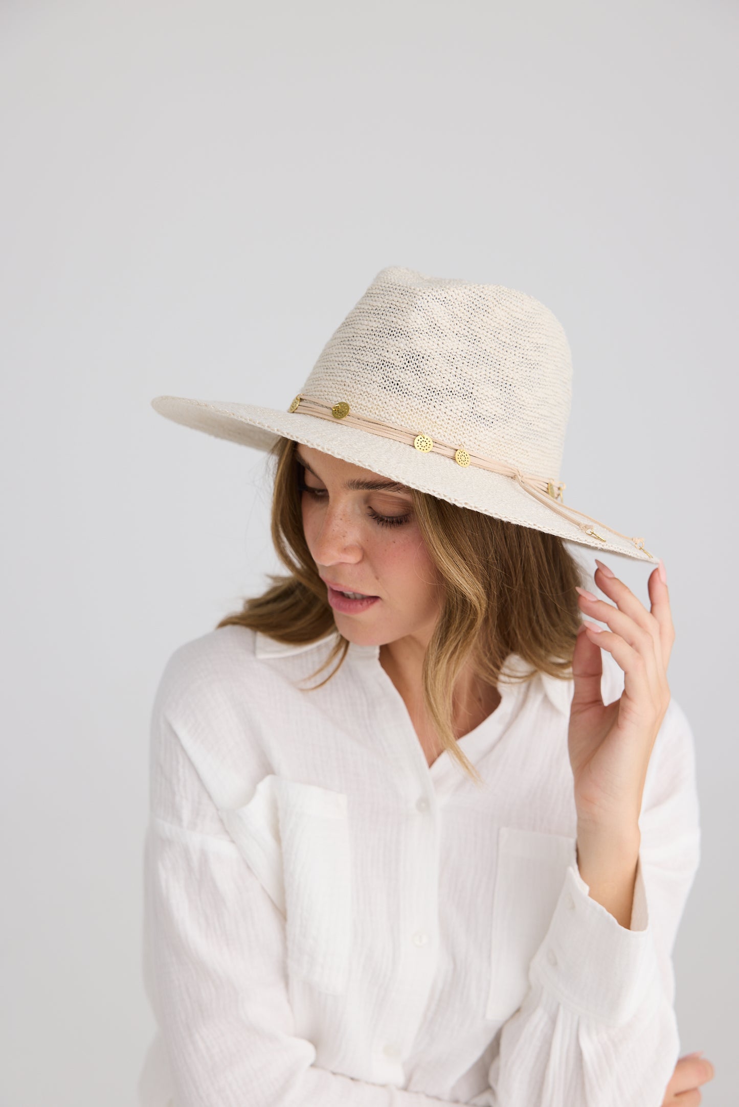 Holiday - Elise Hat - Beige HA25235