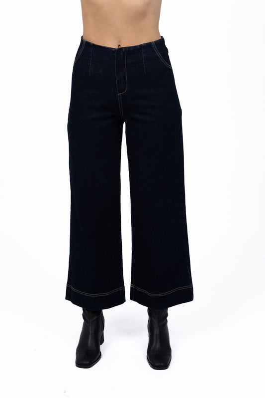 Humidity - Fleetwood Jean | HW25304