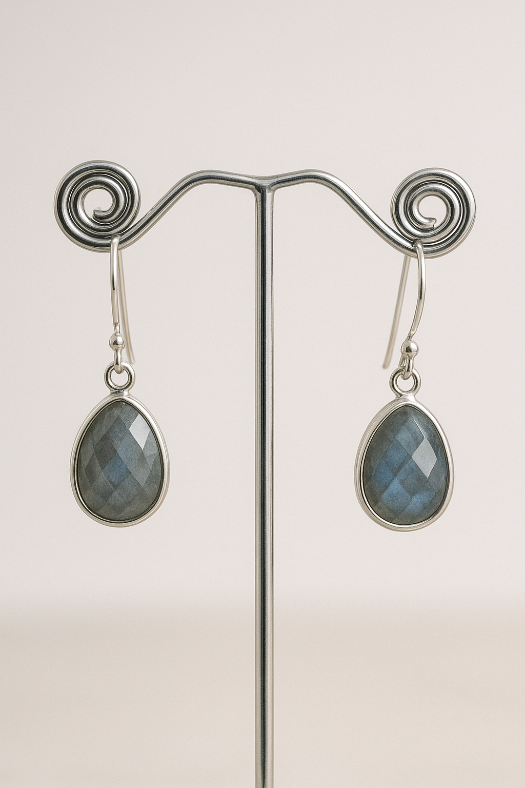 Alishas Collection Labradorite Earrings | AC4152