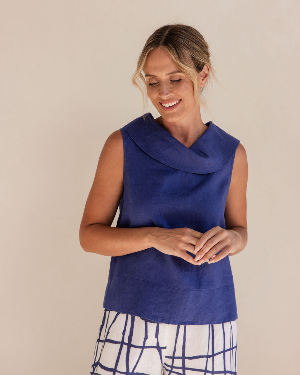 See Saw - 100% Linen Btn Back Cowl Nk Top SS323D