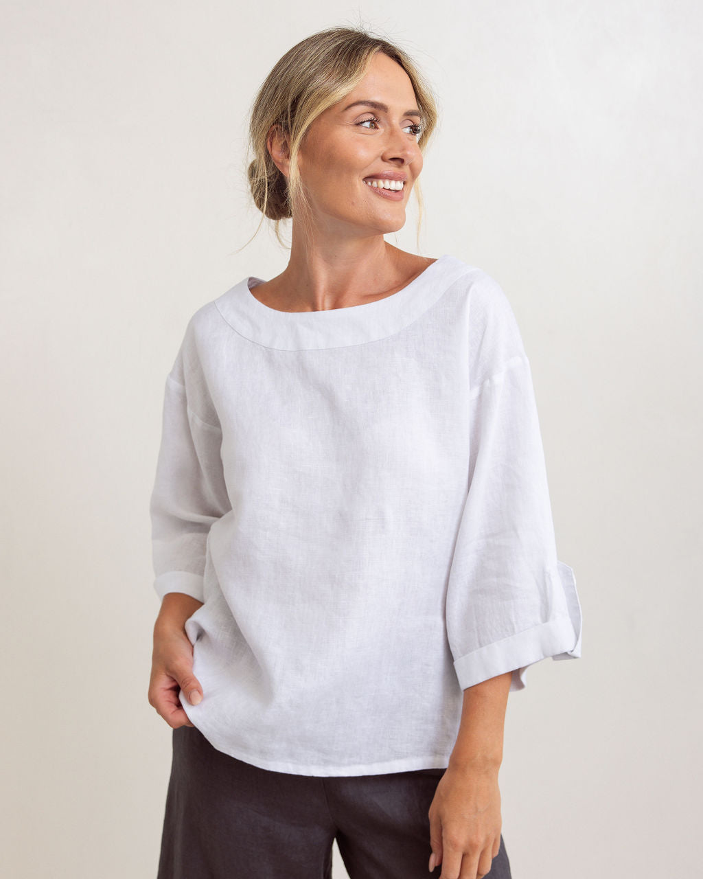 See Saw - 100% Linen 3/4 Sleeve Top SS329W