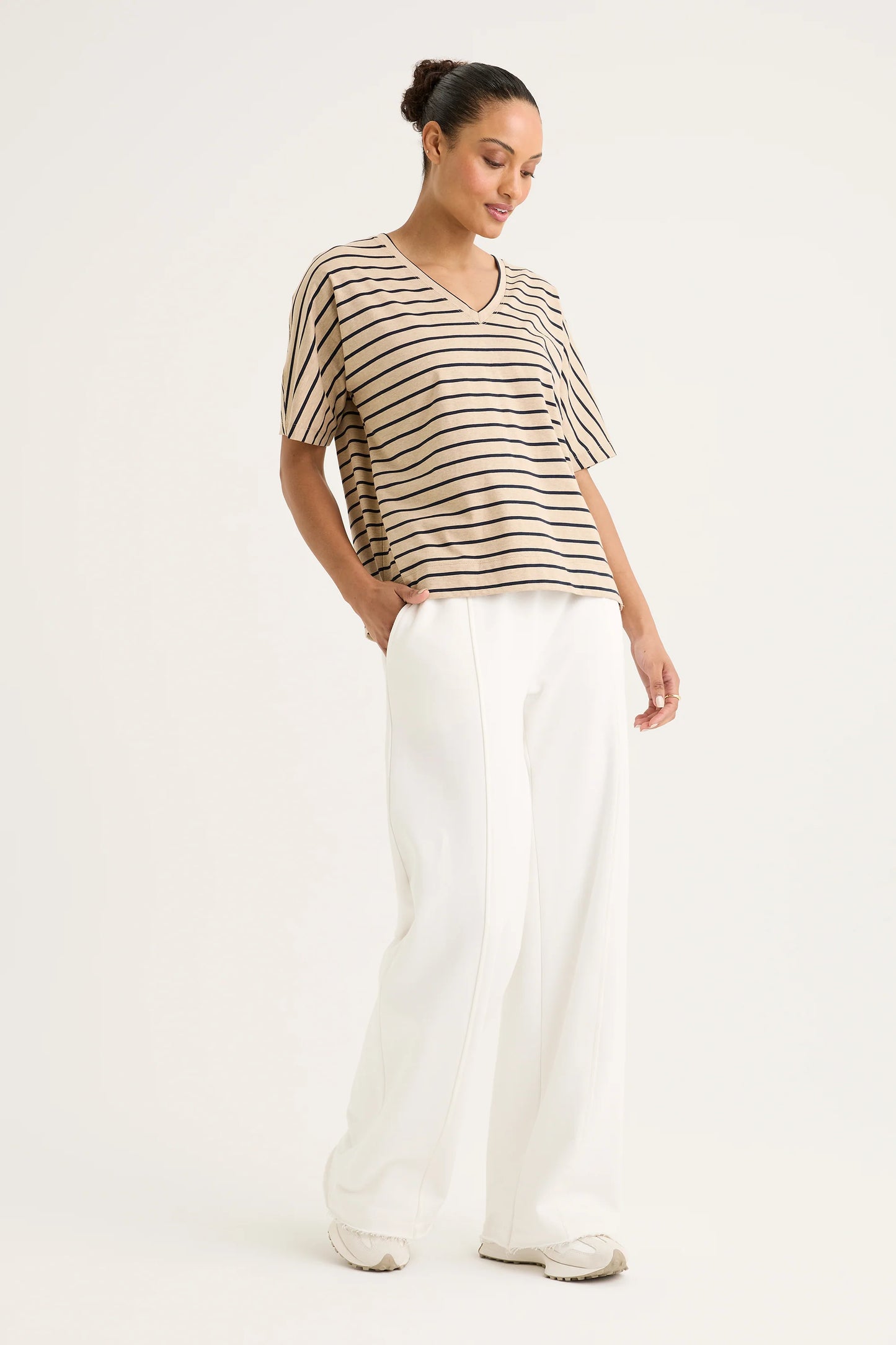 Yarra Trail - Carbon Stripe Tee | YTWN3031