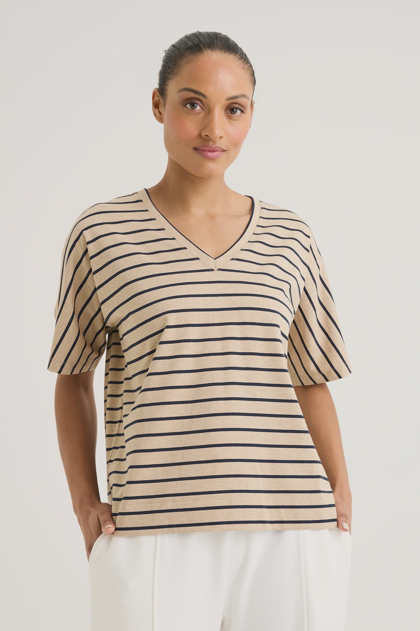 Yarra Trail - Carbon Stripe Tee | YTWN3031