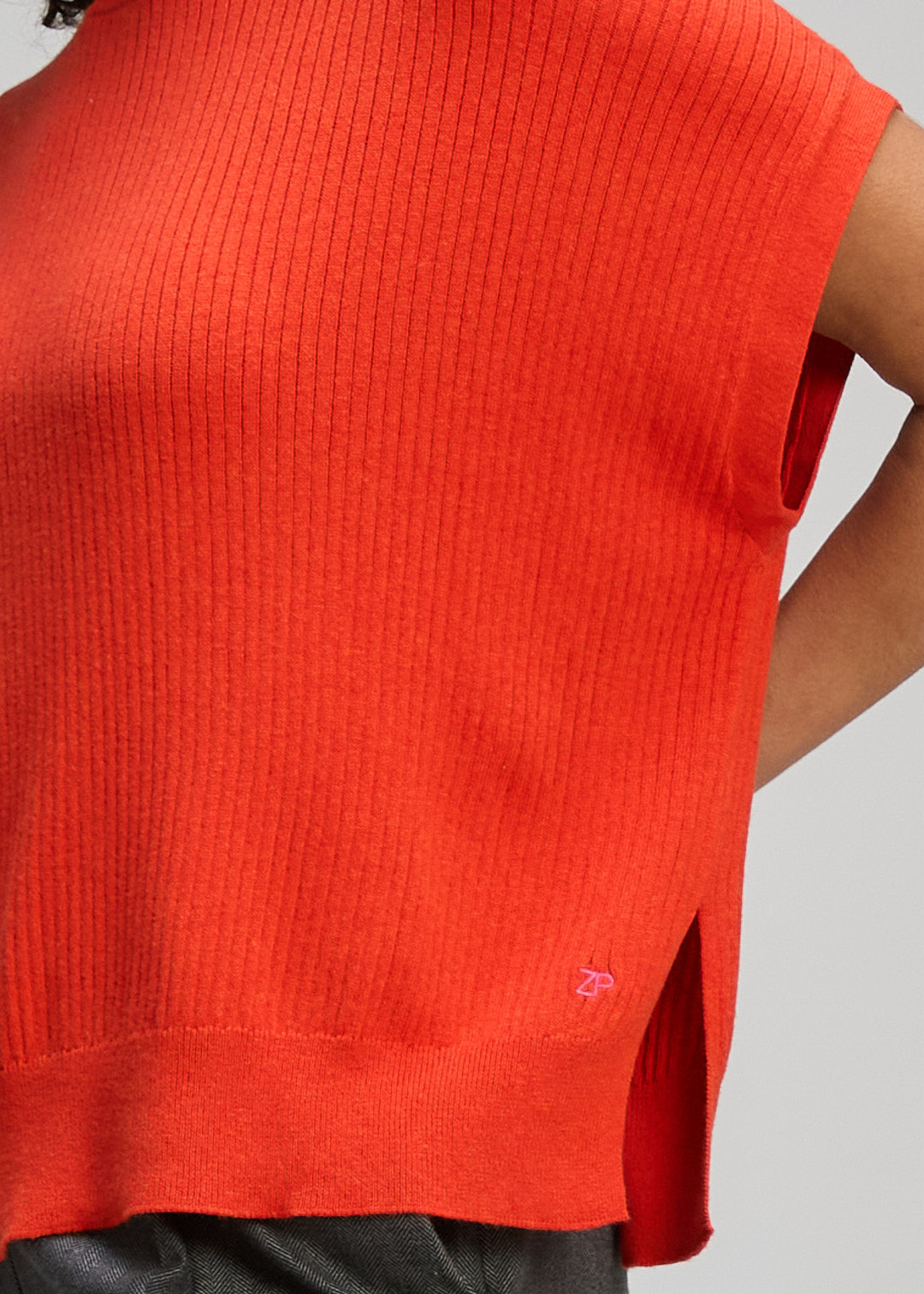 Zaket & Plover – Sleeveless Crew Essential ZP8144