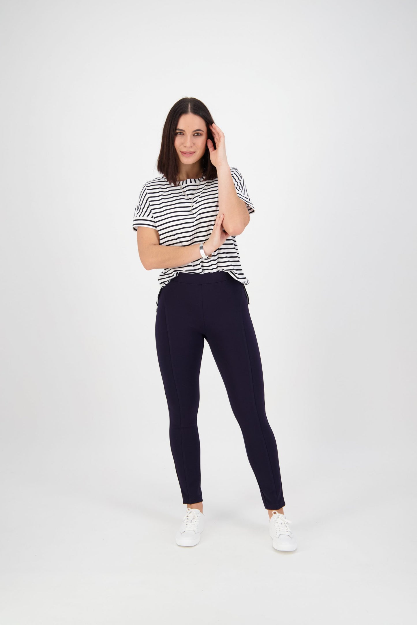 Vassalli Skinny Leg Ankle Grazer Ponti Pull On Navy | V12105