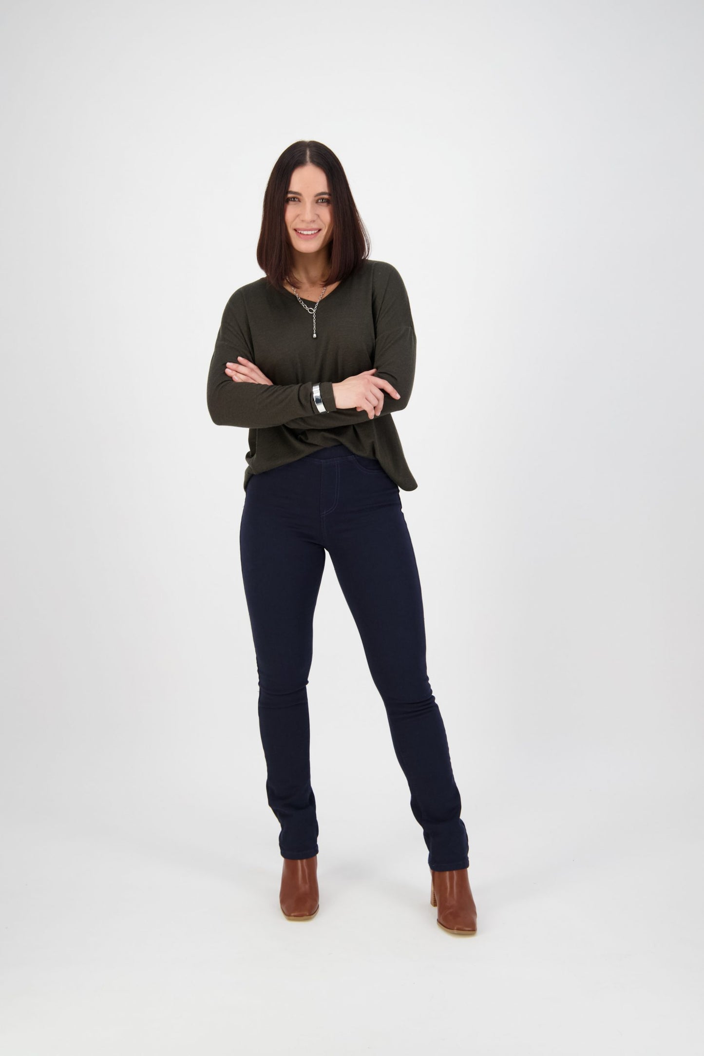 Vassalli Slim Leg Full Length Knit Denim Pull On Carbon | V234K