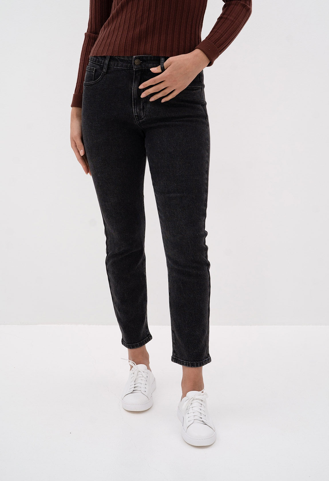 Humidity Frankie Jean Black | H23804