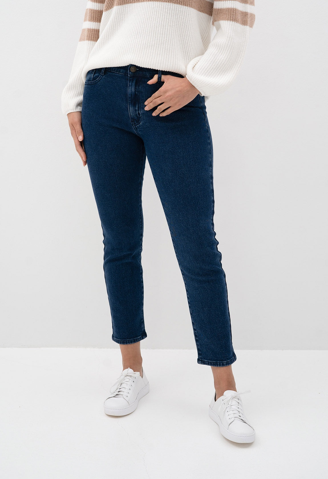 Humidity Frankie Jean Blue | H23804