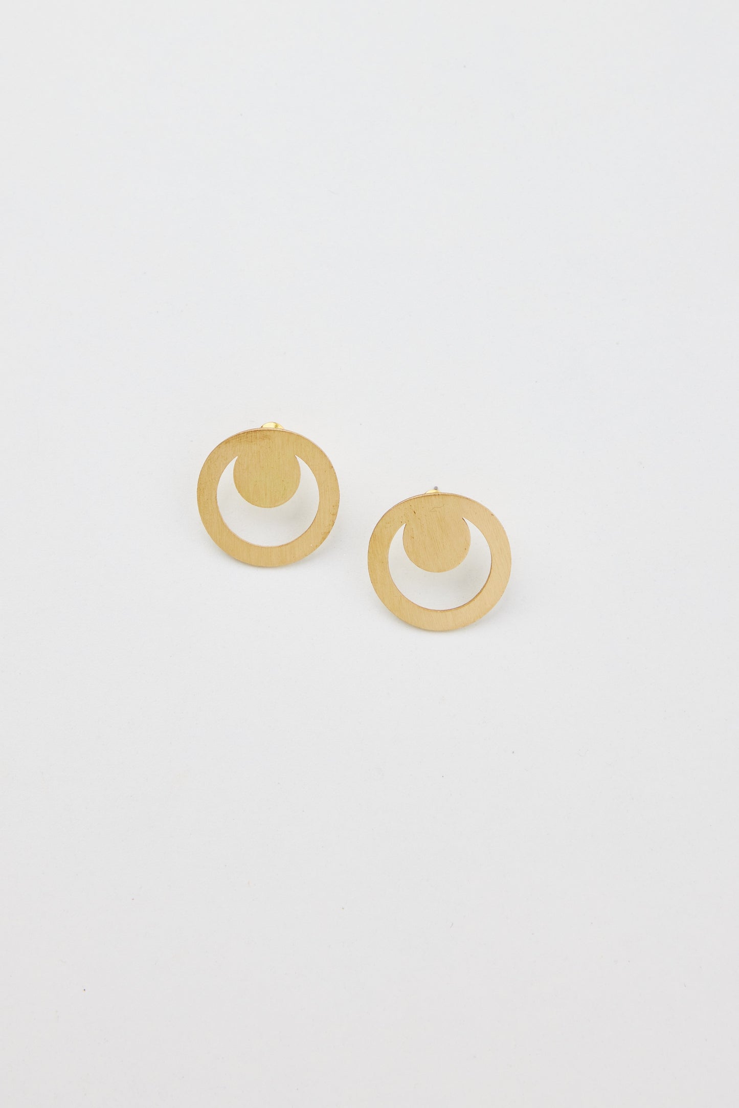 Holiday - Arc Studs Gold | J-E1968