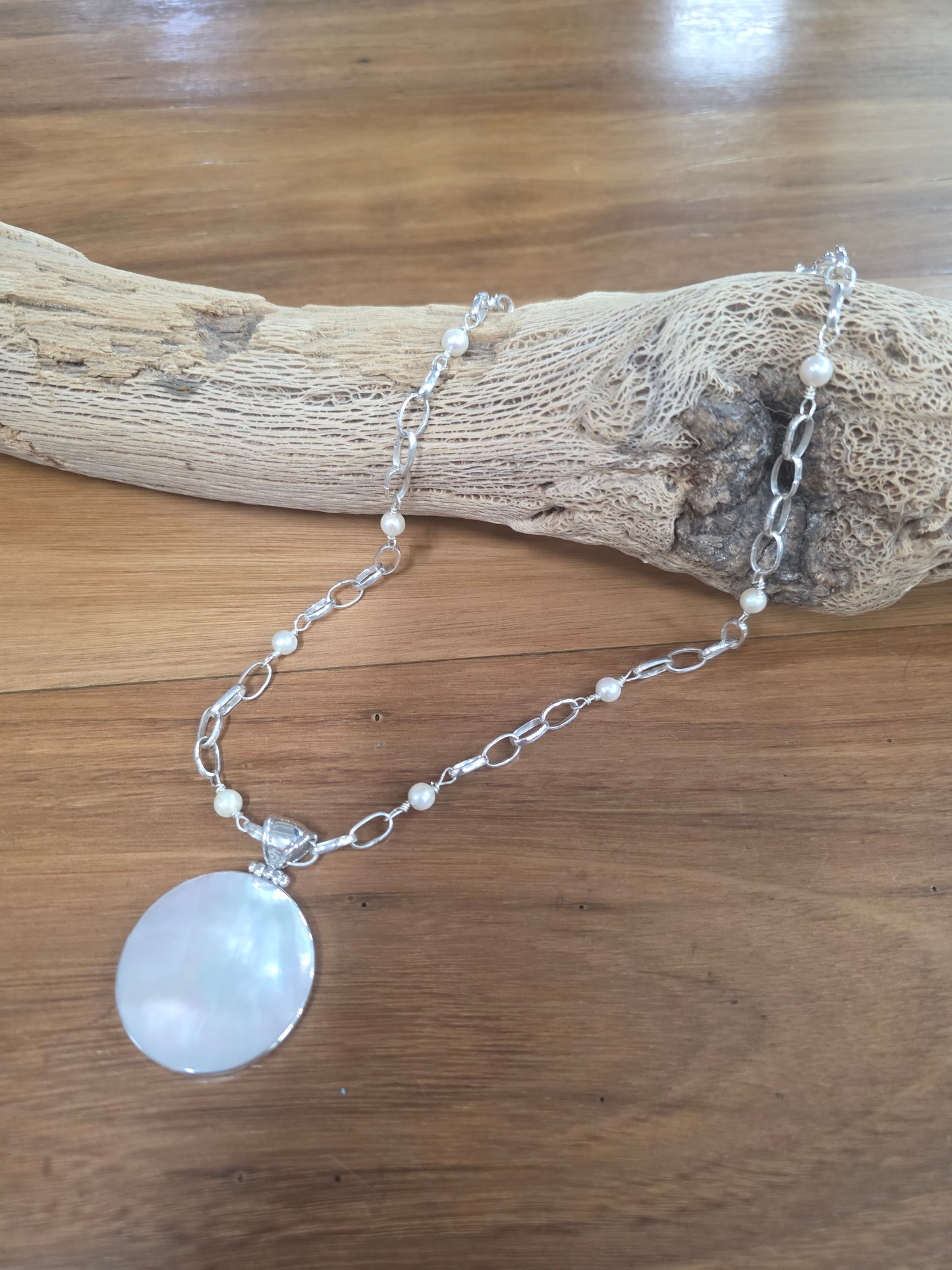 The Merchant of Venus - Reversible Mother of Pearl Pendant Necklace