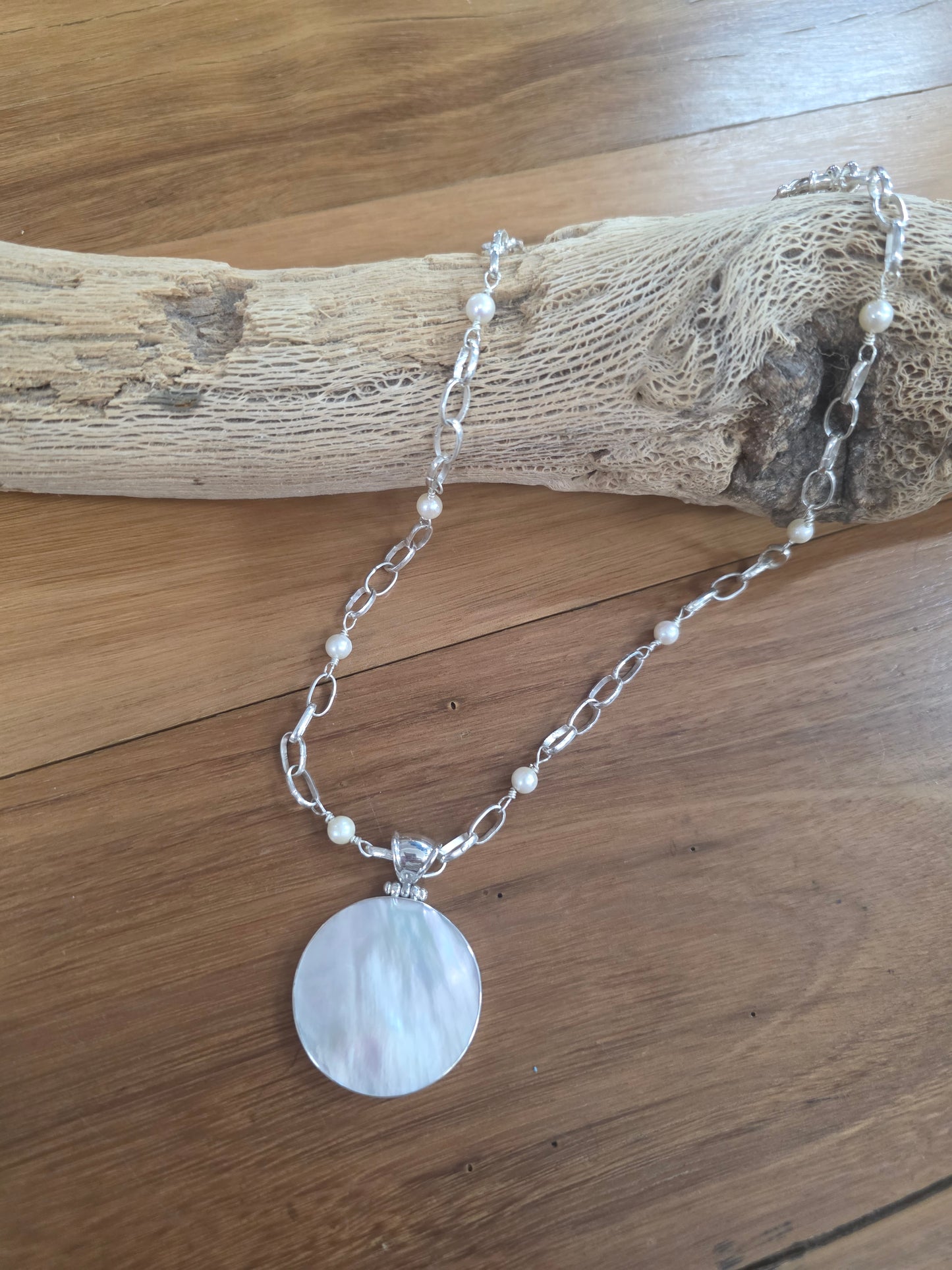 The Merchant of Venus - Reversible Mother of Pearl Pendant Necklace