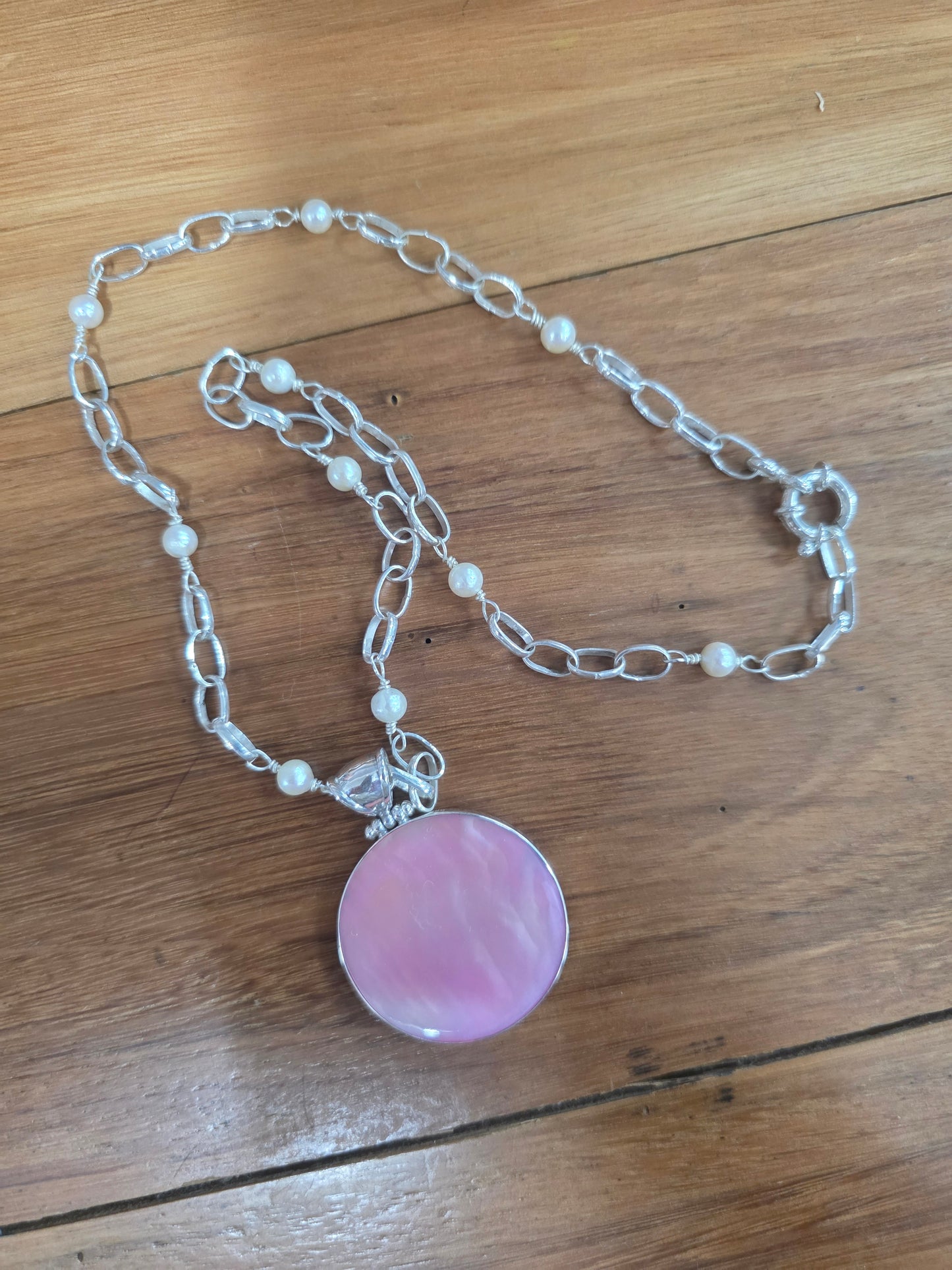 The Merchant of Venus - Reversible Mother of Pearl Pendant Necklace