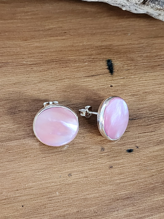 TMOVJ - Pink Mother of Pearl Shell Stud Earrings