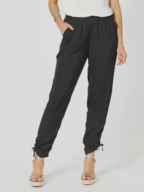 Hammock & Vine - Traveller Luxe Side Tie Pant - Black 46142