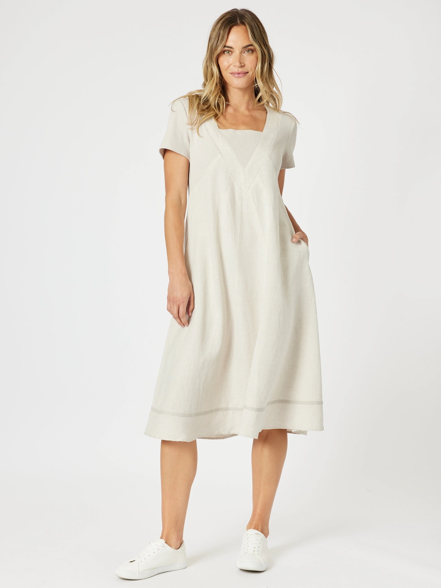 Gordon Smith - Lino Le Marais Dress 48107