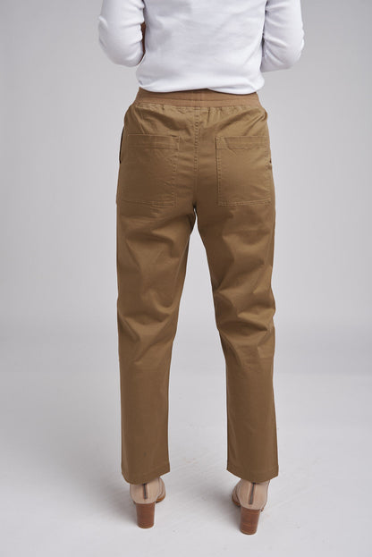 Goondiwindi Cotton - Relaxed Pant Brown | G5229