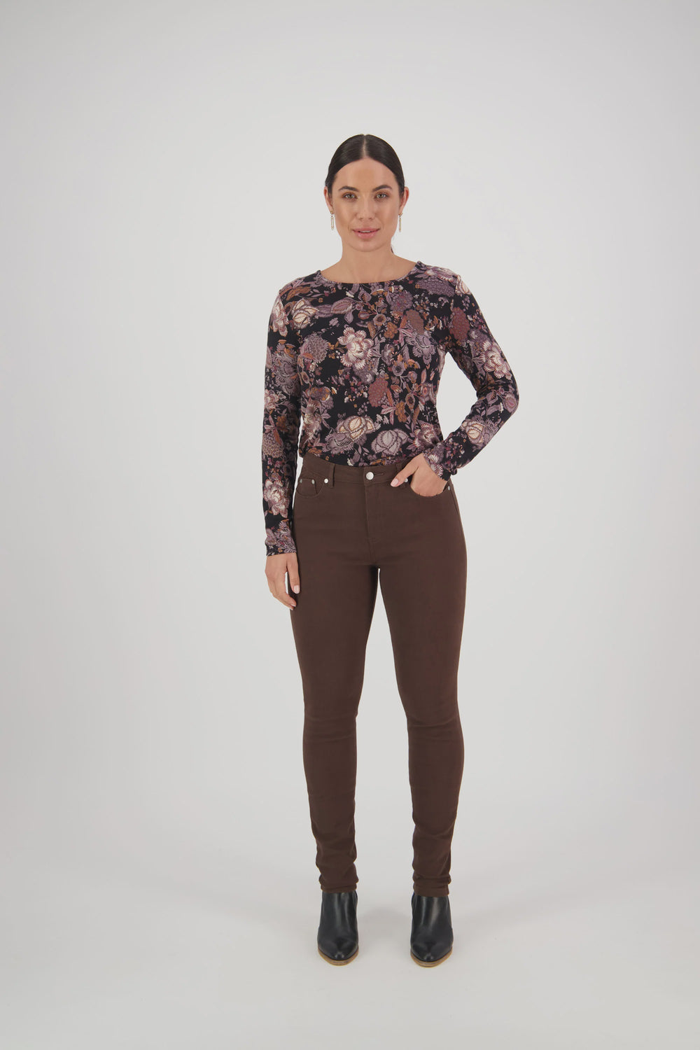 Vassalli - Skinny Leg F/L Jean Chocolate | V5535