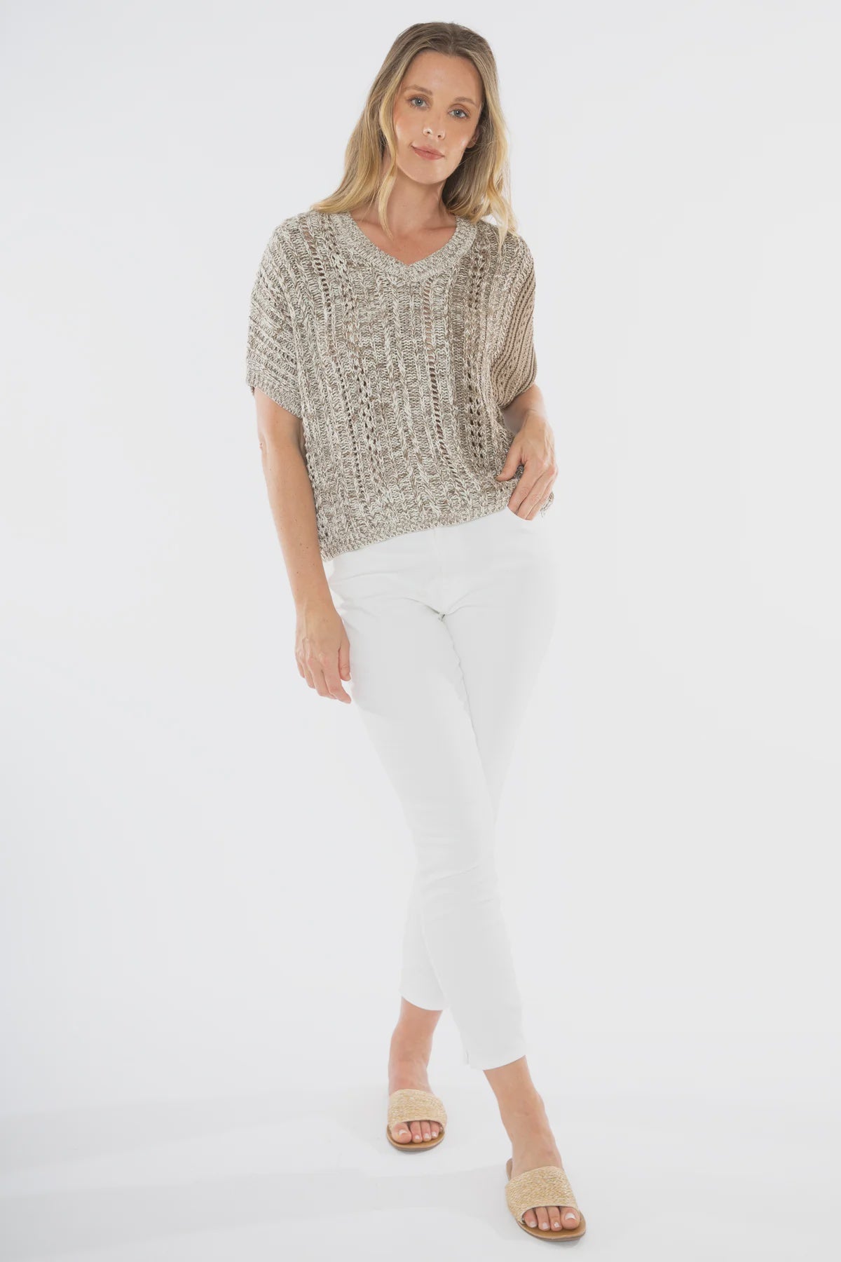 Jump - V Neck Ombre Knit Natural Mix | J1003A