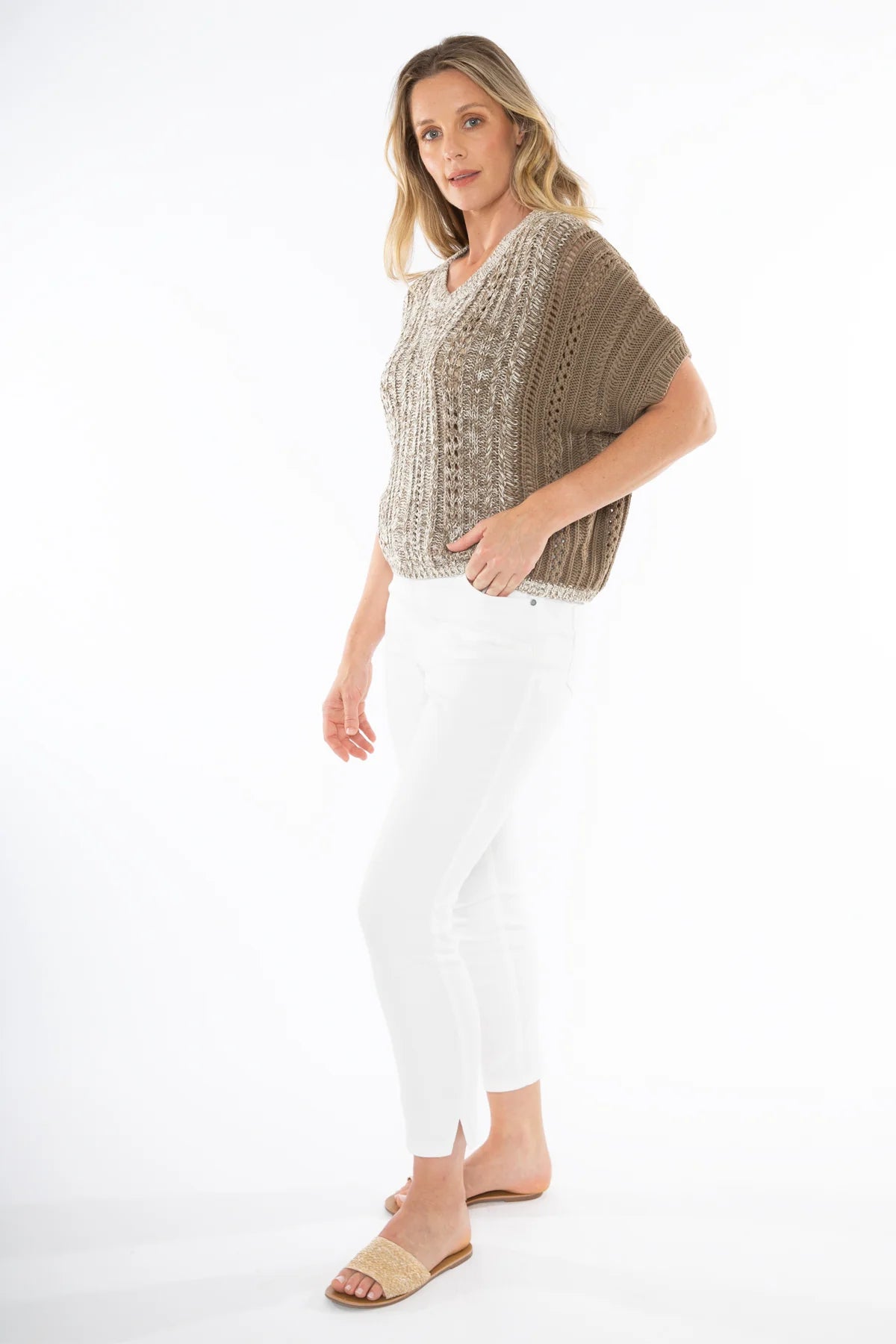 Jump - V Neck Ombre Knit Natural Mix | J1003A