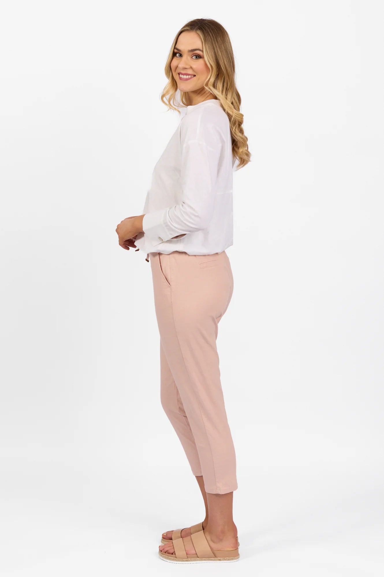 Vassalli - 7/8 Length Skinny Leg Elastic Waist Pant - Soft Pink 5790