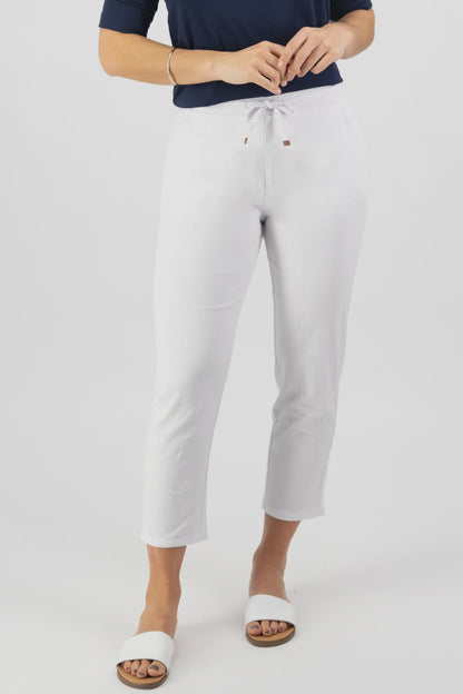 Vassalli - 7/8 Length Skinny Leg Elastic Waist Pant - White 5790