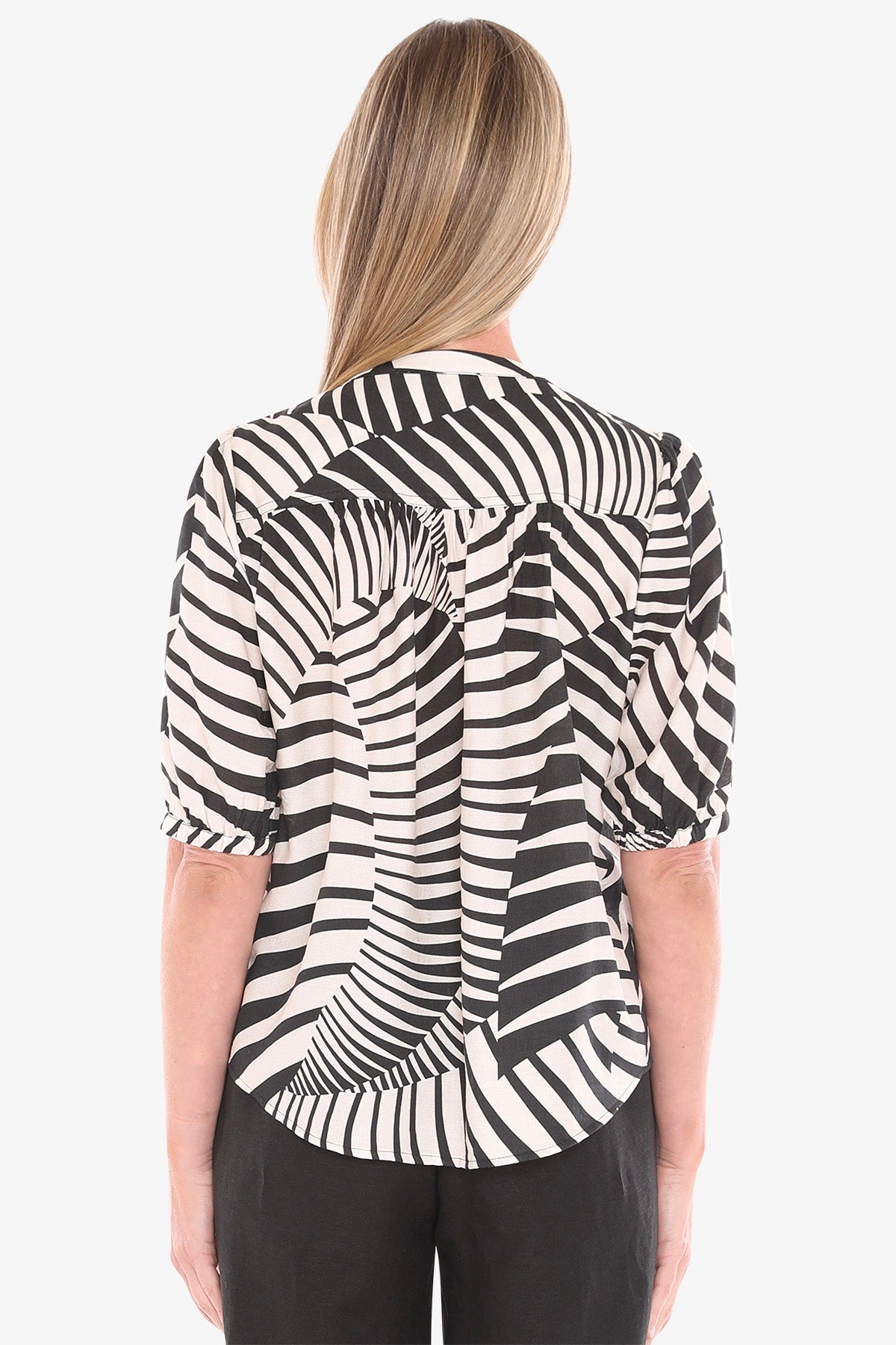 Jump - Abstract Fern Top / 596J3179A