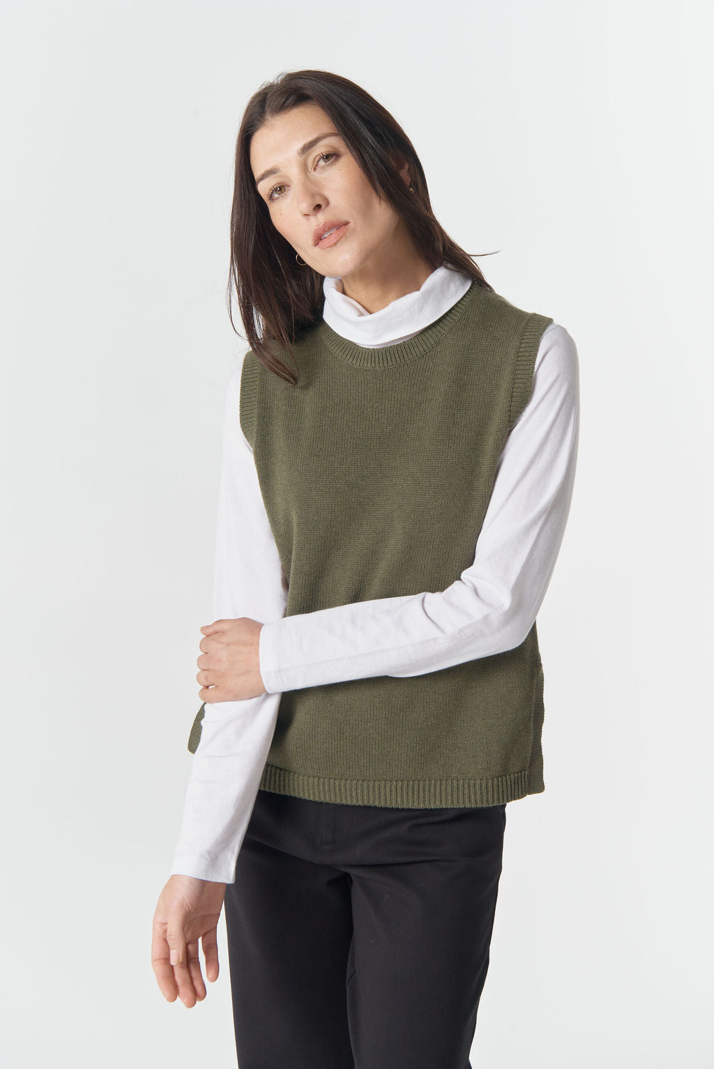 Goondiwindi Cotton - Amber Merino Cotton Vest | 7060M
