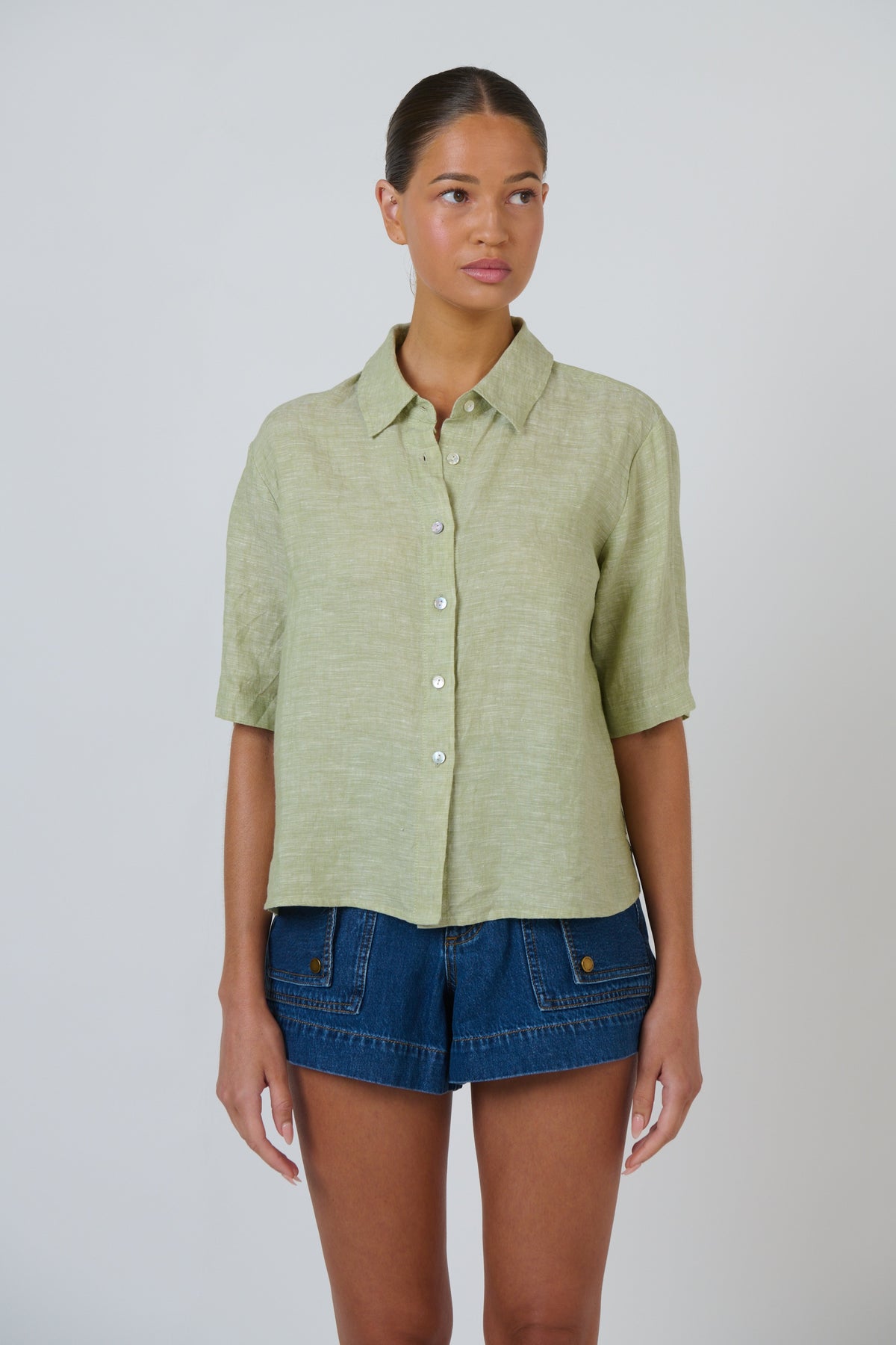 Enveloppe - Linen Short Sleeve Shirt | ENVC-165-KIWI
